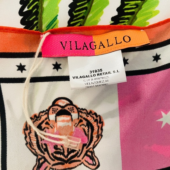 Villa Gallo Colorful Leopard & Palm Silk Scarf with Floral Border - Picture 3 of 7